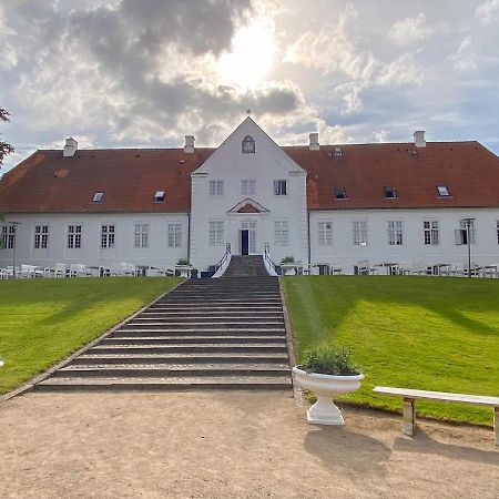 Comwell Bygholm Park Hotel Horsens Buitenkant foto
