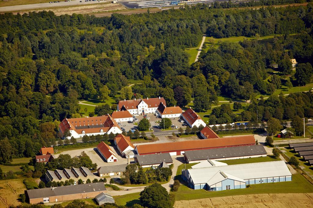 Comwell Bygholm Park Hotel Horsens Buitenkant foto